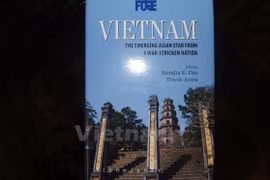 Publican en India el libro sobre avance económico de Vietnam