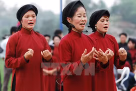 Consideran incluir dos candidatos vietnamitas en lista de patrimonio cultural inmaterial de UNESCO