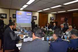 Empresas egipcias estudian políticas de inversión de Vietnam