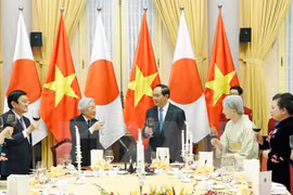 Vietnam organiza banquete estatal en honor del Emperador y la Emperatriz de Japón