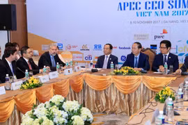 Presidente de Vietnam se reúne con empresarios estadounidenses