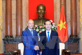 Vietnam aprecia lazos en defensa con Rusia, afirma presidente