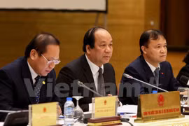 Gobierno vietnamita esclarece cuestiones de gran interés público
