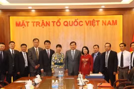 Organizaciones de masas de Vietnam y China fortalecen nexos