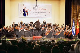 Presidente israelí continúa actividades en Vietnam