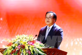 Hanoi y Phnom Penh por impulsar cooperación multifacética 