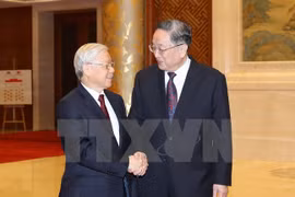 Jefe de Conferencia Consultiva Política del Pueblo Chino resalta amistad con Vietnam 