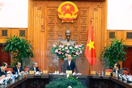 Premier vietnamita urge a mayor socialización en sector de transporte