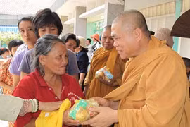 Intensifican papel del budismo en actividades sociales y caritativas en Vietnam