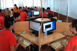 Universidad de Vietnam desarrolla modelos de formación de alta calidad 