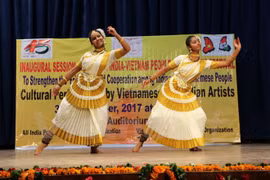 Robustecen relaciones de amistad Vietnam – India 