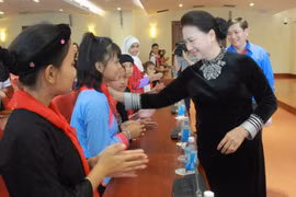 Presidenta del Parlamento vietnamita ratifica el interés del Estado en la atención a los niños 