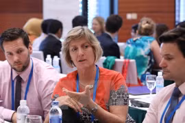 Altos funcionarios del APEC debaten sobre rol de mujeres y desarrollo de recursos humanos 