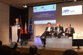 Vietnam y Unión Europea podrían firmar TLC en 2018 