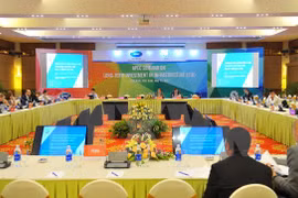 APEC 2017: Efectúan en Vietnam conferencia sobre inversión a largo plazo en infraestructura