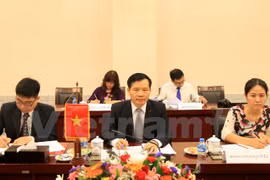 Vietnam y Laos intensifican cooperación partidista