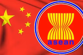 Relación ASEAN- China avanza en dirección positiva, destaca canciller singapurense