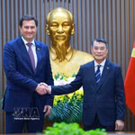 El primer ministro de Vietnam, Le Minh Hung, y ministro de Relaciones Exteriores de Belarús, Maxim Ryzhenkov (Foto: VNA)