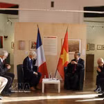 El secretario general del Comité Central del Partido Comunista de Vietnam y presidente de la República, To Lam, se reúne con el secretario nacional del PCF, Fabien Roussel (Fuente: VNA)