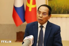 Bounthong Chitmany, miembro del Buró Político y permanente del Secretariado del Comité Central del Partido Popular Revolucionario de Laos (PPRL) y vicepresidente de ese país (Fuente: VNA)