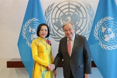 La vicepresidenta de la Asamblea Nacional (AN) de Vietnam, Nguyen Thi Thanh y el secretario general de la ONU, António Guterres (Fuente: VNA)