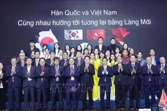 El presidente de Vietnam, Luong Cuong, y una delegación de alto nivel asisten al evento “Día de Vietnam” (Fuente: VNA)