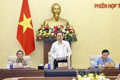 Comité Permanente de Asamblea Nacional de Vietnam celebra su 47 reunión