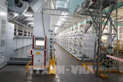 La fábrica de hilos de la empresa Unitex Textile and Dyeing aplica nueva tecnología para optimizar las operaciones mediante un modelo automatizado. Foto: VNA