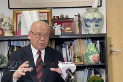 Takebe Tsutomu, asesor especial de la Liga Parlamentaria de Amistad Japón-Vietnam y exsecretario general del Partido Liberal Democrático de Japón (Fuente: VNA)