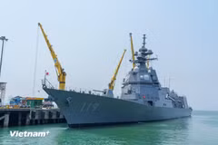 Fragata japonesa Asahi llega a Da Nang en visita de amistad