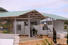 La “Campaña Quang Trung” destina a reconstruir y reparar las viviendas de las familias afectadas por desastres naturales, tifones e inundaciones en la región central del país (Fuente: VNA)