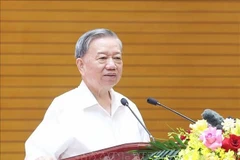 Líder partidista de Vietnam promete promover las tradiciones de los antepasados 