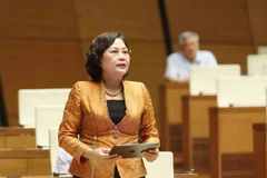 La gobernadora del Banco Estatal de Vietnam, Nguyen Thi Hong, habla en la cita (Fuente: VNA)
