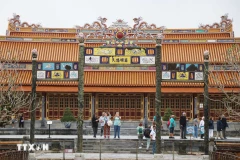 Sitios turísticos del Complejo de Monumentos de Hue reabren tras inundaciones