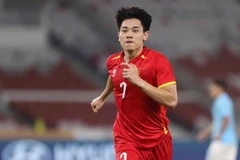 Vietnam avanza a las semifinales, donde se enfrentará a la selección de Filipinas, segundo lugar del Grupo A (Fuente: laodongthudo.vn)