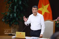 El primer ministro Le Minh Hung habla en la cita (Fuente: VNA)