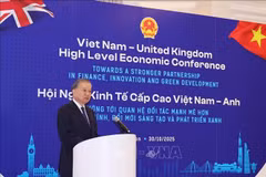 El secretario general del Partido Comunista de Vietnam, To Lam, pronuncia su discurso en el evento (Fuente: VNA)
