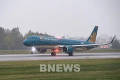 La Autoridad de Aviación Civil de Vietnam anuncia la suspensión temporal de las operaciones en cinco aeropuertos del Centro del país (Fuente: VNA)