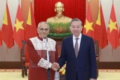 El secretario general del Partido Comunista de Vietnam (PCV), To Lam (derecha) recibe al presidente de Timor-Leste, José Ramos-Horta (Fuente: VNA)