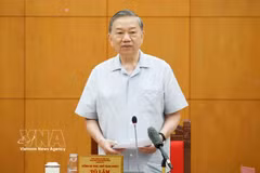 El secretario general del Partido Comunista de Vietnam y presidente del país, To Lam, habla en la cita (Fuente: VNA)