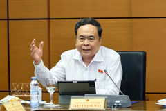 El presidente de la Asamblea Nacional de Vietnam, Tran Thanh Man, habla en la cita (Fuente: VNA)