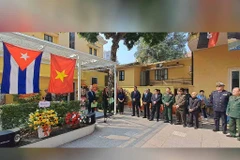 El embajador cubano Rogelio Polanco habla en el acto conmemorativo del 66 aniversario del triunfo de la Revolución cubana (Fuente: Prensa Latina)