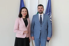 La embajadora de Vietnam en Bulgaria, Nguyen Thi Minh Nguyet y el ministro de Asuntos Exteriores de Bulgaria, Georg Georgiev (Fuente: VNA)