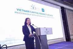 La presidenta de la SSC, Vu Thi Chan Phuong, habla en la cita (Fuente: SSC)
