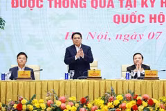 El primer ministro Pham Minh Chinh preside una conferencia destinada a difundir e implementar las leyes y resoluciones adoptadas por la Asamblea Nacional (Fuente: VNA)