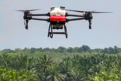 Se han aplicado y desarrollado numerosas tecnologías nuevas que han dado lugar a la implementación práctica de las tecnologías UAV y ROV. (Foto: VNA)