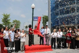 En la ceremonia de nombramiento de la calle de Tran Kim Xuyen en Bac Ninh (Fuente: VNA)