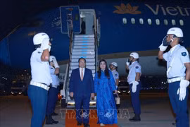 En la ceremonia de bienvenida al jefe de Gobierno vietnamita y su comitiva en la base aérea militar Galeão (Fuente: VNA)