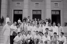 El Presidente Ho Chi Minh y los periodistas