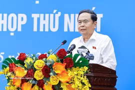 El presidente de la Asamblea Nacional de Vietnam, Tran Thanh Man, habla en la cita (Fuente: VNA)